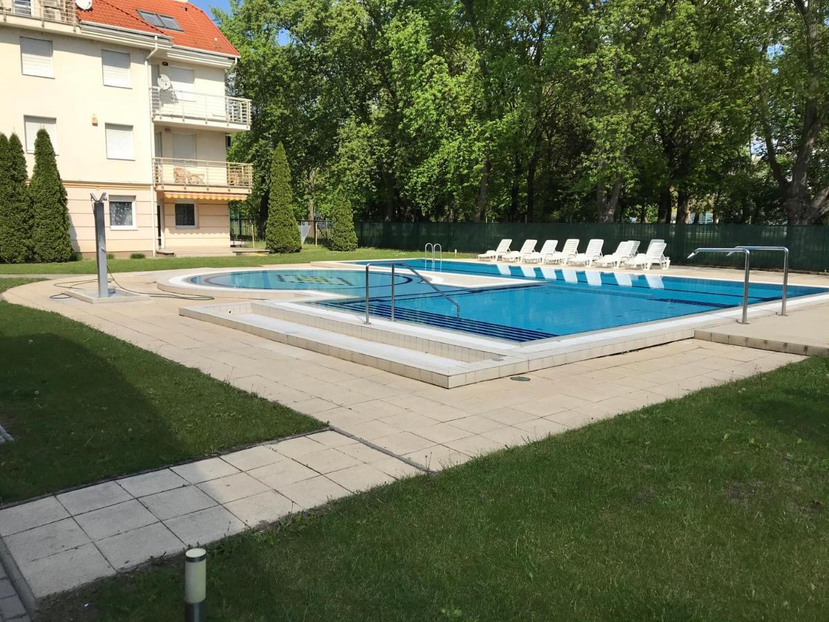 Sport Apartman Hajdúszoboszló Екстериор снимка